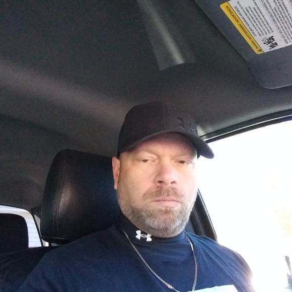 Meet your Posher, Aldon - Picture 1 of 1